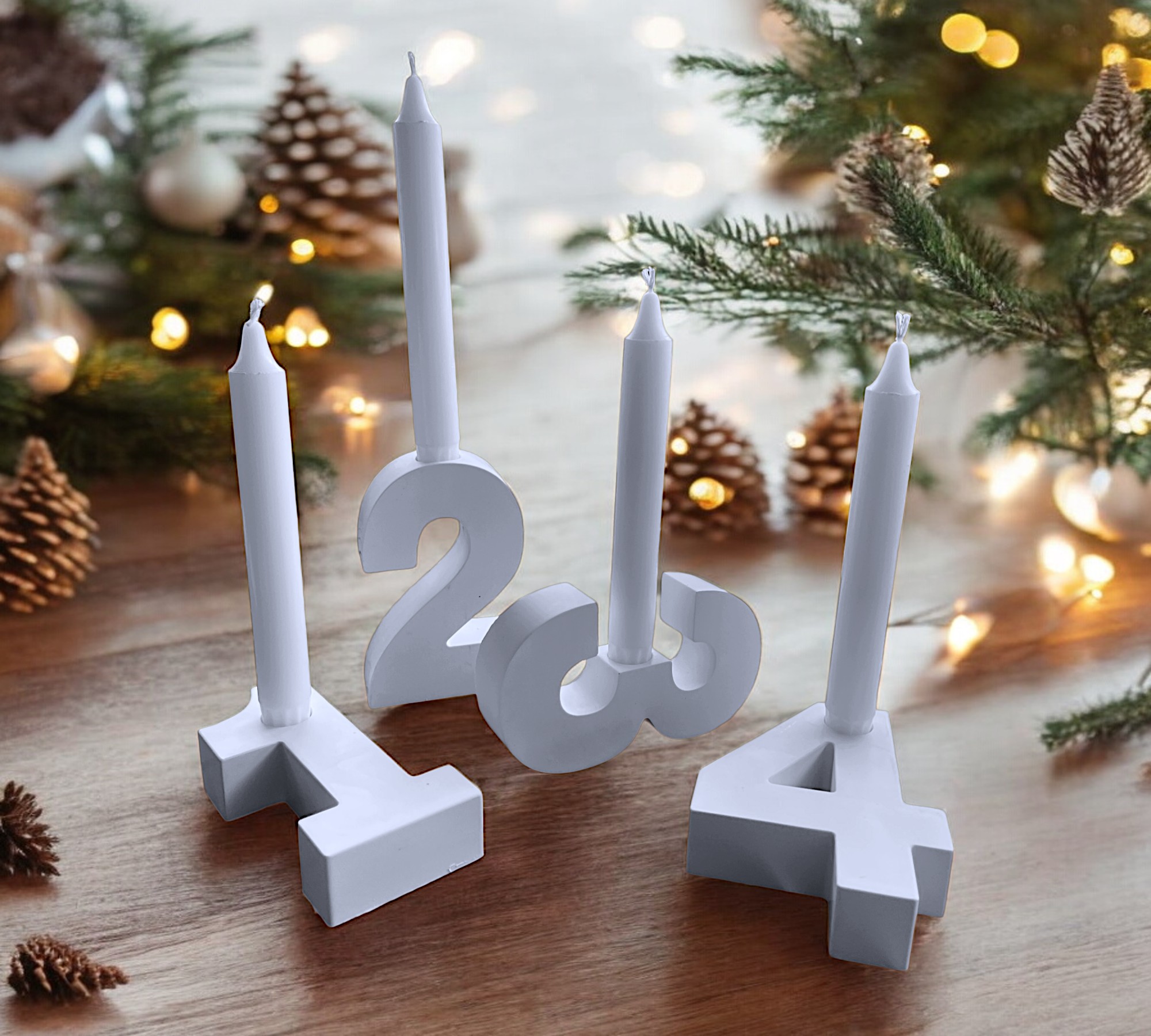 Weihnachtliche Dekorationen aus Raysin